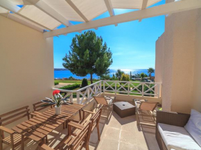 Apartment 13 Coral Bay